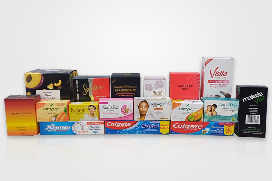 Personal care & cosmetics packaging photography